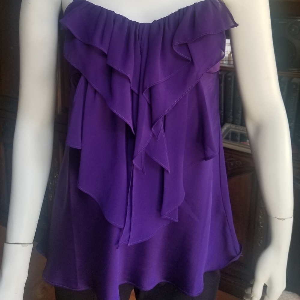 Ladies Ruffle Top Size M Purple